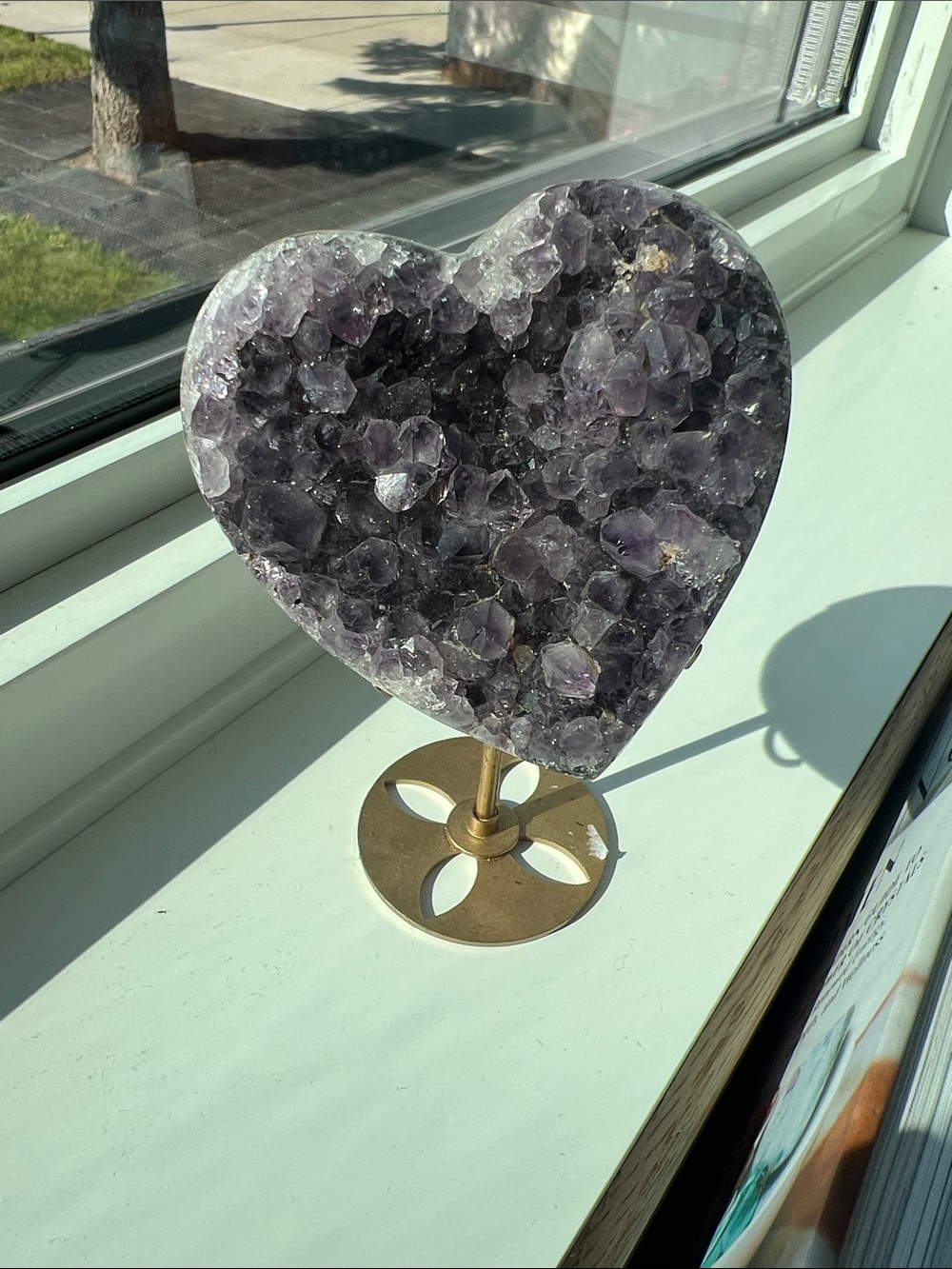 Heart-Shaped Amethyst Crystal Accent on Brass Stand - Purple